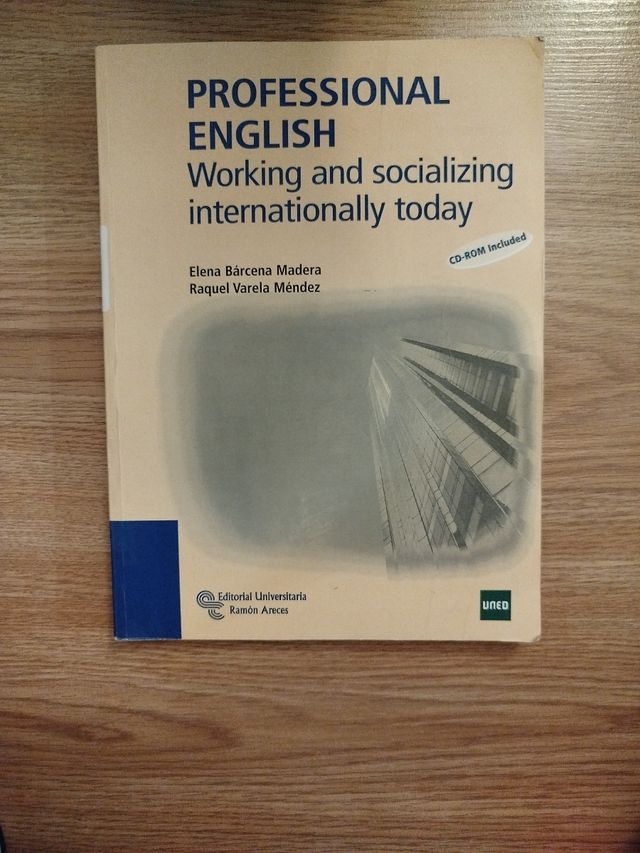 Peofessional English Working and socializing inter