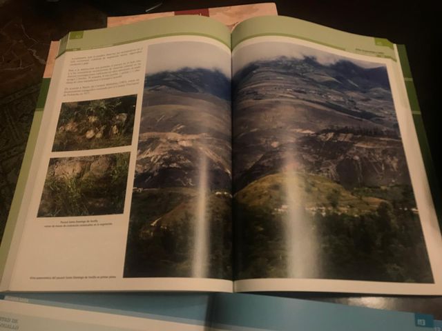 Lote 7 libros arqueología y culturas del Ecuador