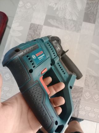 Bosch GBH 18V-21 - Percutor casi nuevo 