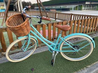 Bicicleta Capri Victoria c/ cesta mimbre