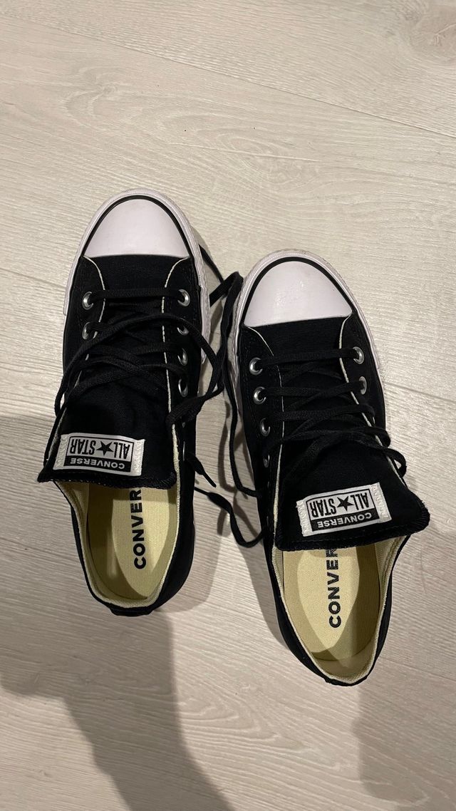 Converse negras plataforma - Talla 40