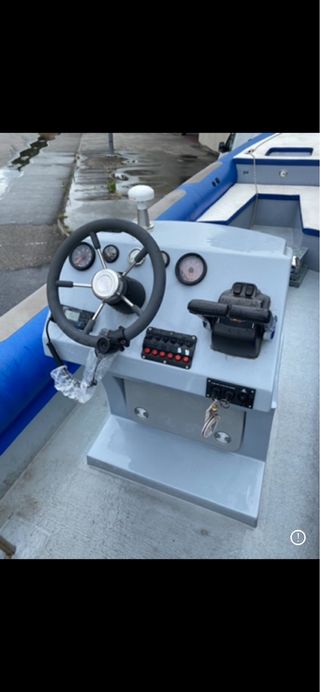 Semirrígida Crompton 11m 600cv