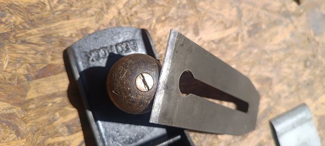 Cepillo carpintero Bedrock no606