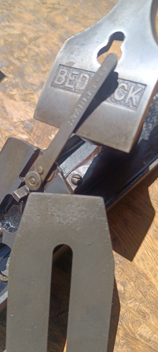 Cepillo carpintero Bedrock no606