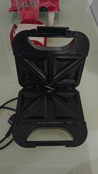 Sandwichera eléctrica