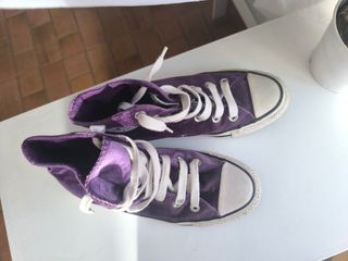 Converse Morados - terciopelo 