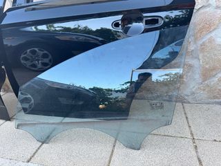 Puerta delantera izquierda Ford Mondeo MK4 2008
