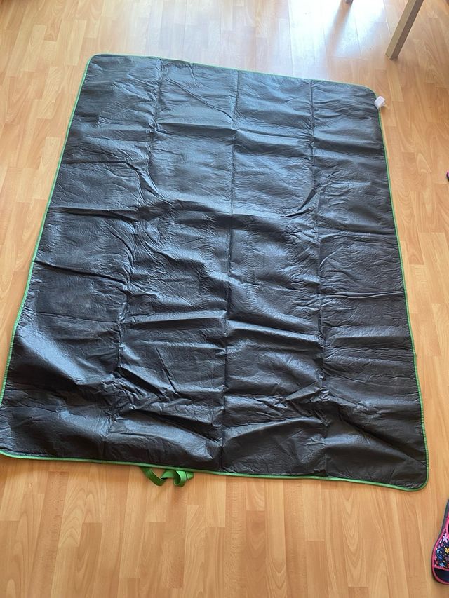 Alfombra  impermeable playa/montaña