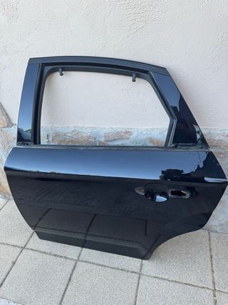 Puerta trasera izquierda Ford mondeo mk4 2008