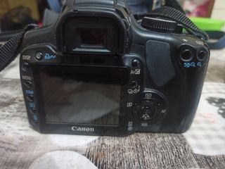 Canon EOS 400D cámara réflex digital