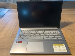 Pórtatil Asus Vivobook Go 14/15 Gris 