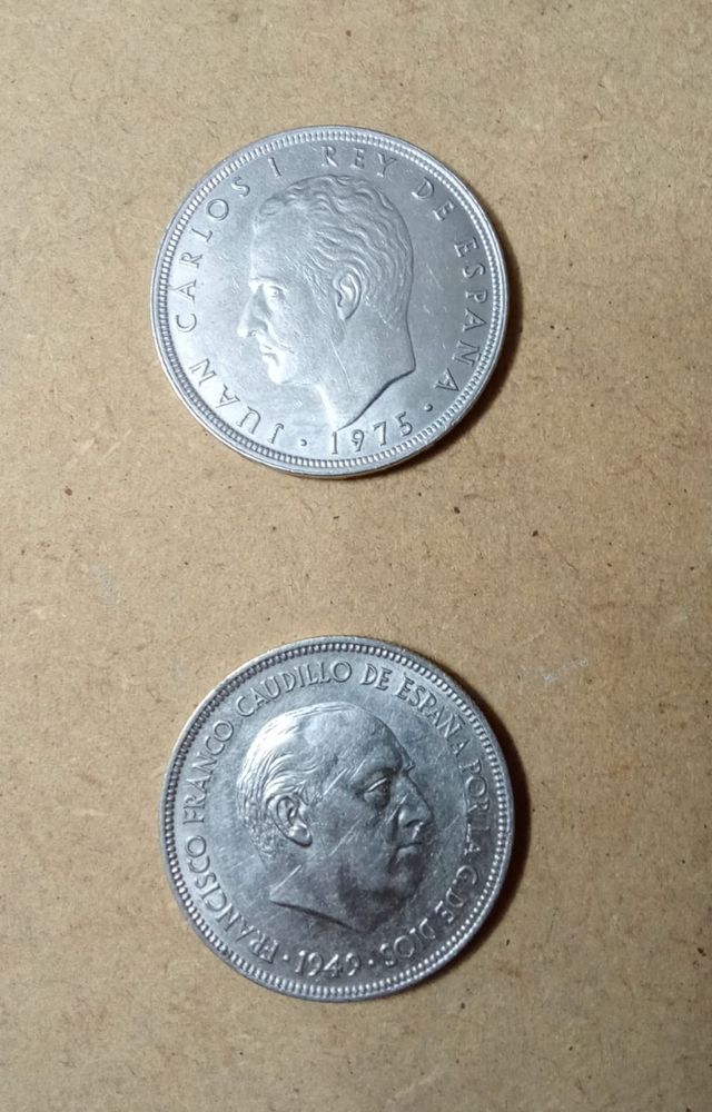 Monedas España: 5 y 100 pesetas