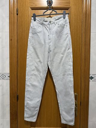Pantalones pitillo Stradivarius