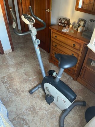 Bicicleta estática VM 150