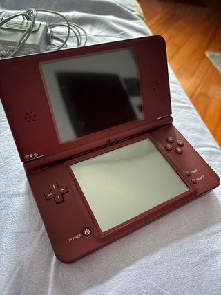 Nintendo DS XL