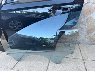 Luna Cristal puerta  delantera izq Ford Mondeo Mk4