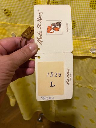 Camicia a pois gialla, manica lunga