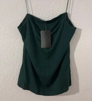 Camiseta tirantes Zara verde oliva - L
