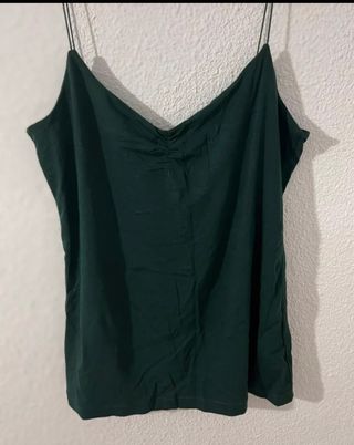 Camiseta tirantes Zara verde oliva - L