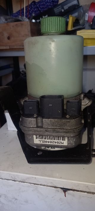 Bomba dirección Seat Ibiza 2011 tengo 3 unidades