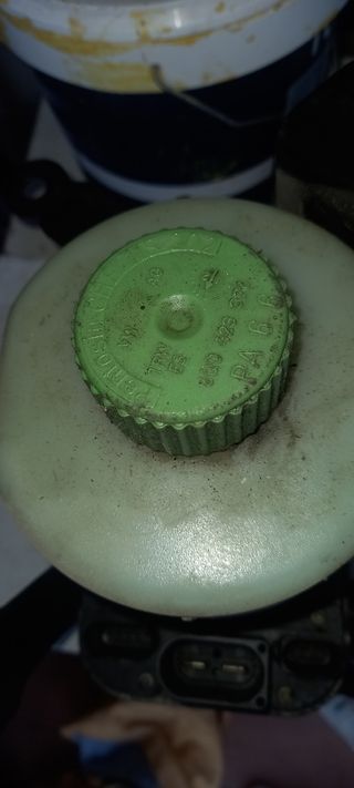 Bomba dirección Seat Ibiza 2011 tengo 3 unidades