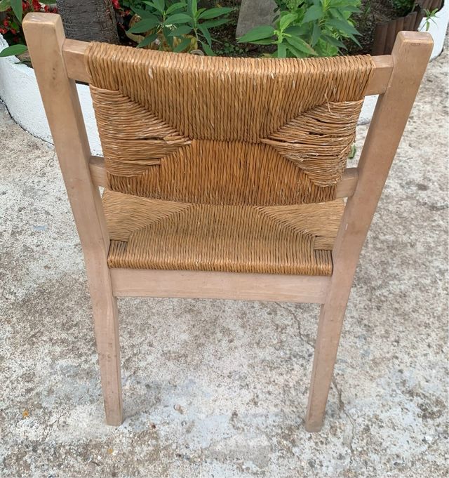 Silla mimbre y madera