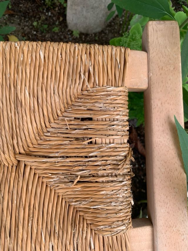 Silla mimbre y madera