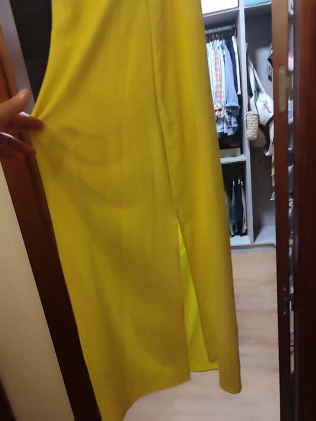 Vestido midi amarillo