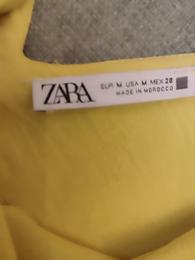 Vestido midi amarillo