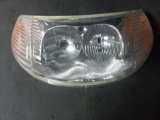 Faro a estrenar Piaggio Hexagon 250