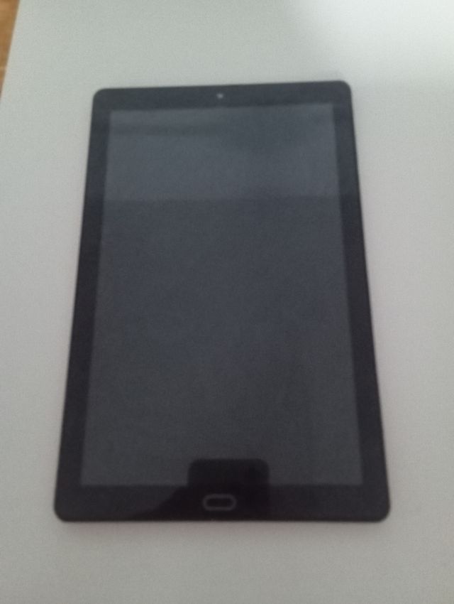 Tablet Goodtel negra