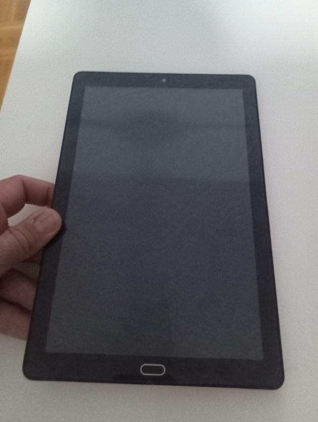 Tablet Goodtel negra