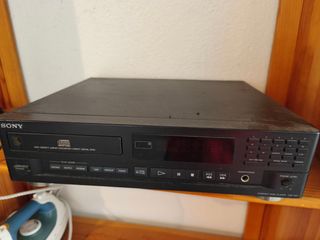 CD Sony CDP-M21