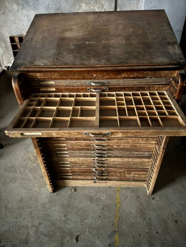 Archivadores madera imprenta antiguo