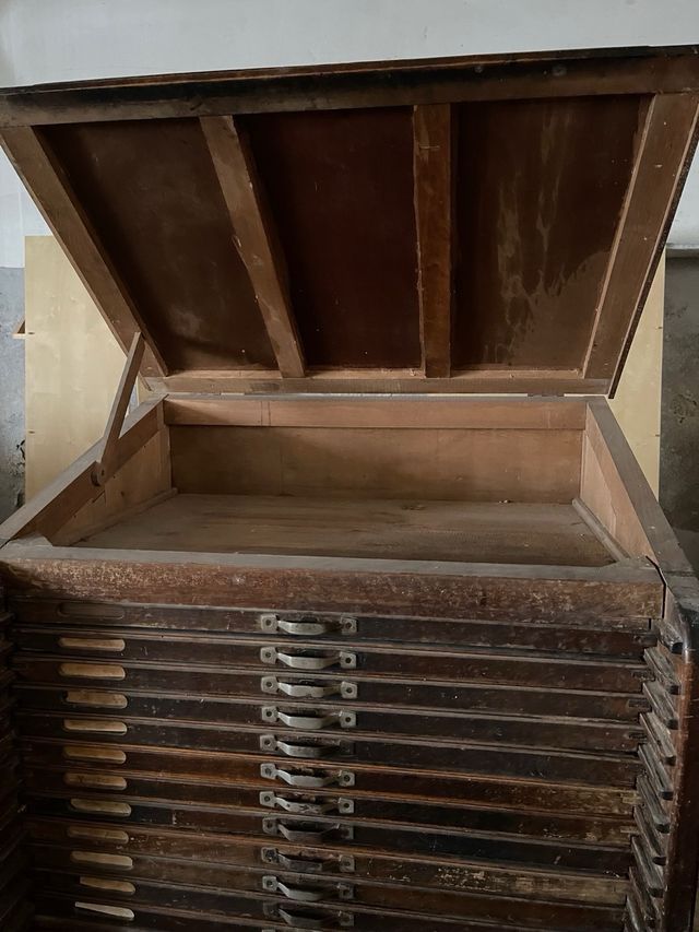 Archivadores madera imprenta antiguo