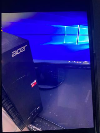 PC Acer AMD A4-6210 | 4GB RAM | Monitor