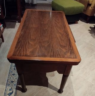 Mesa madera marrón