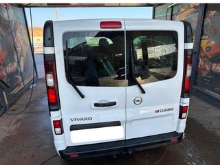 Opel Vivaro 2016