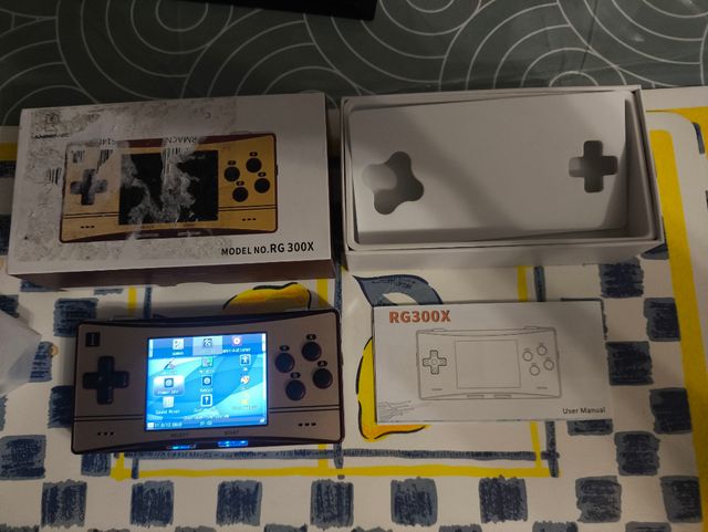 Anbernic RG300X - Consola Retro