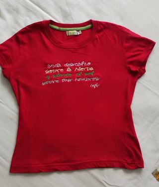Camiseta Cortefiel roja mujer