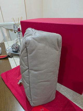 Bolso Carolina Herrera Gris Modelo Bimba el grande
