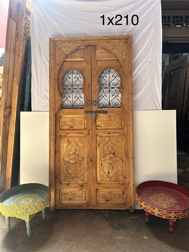 Puertas arabes de madera tallada