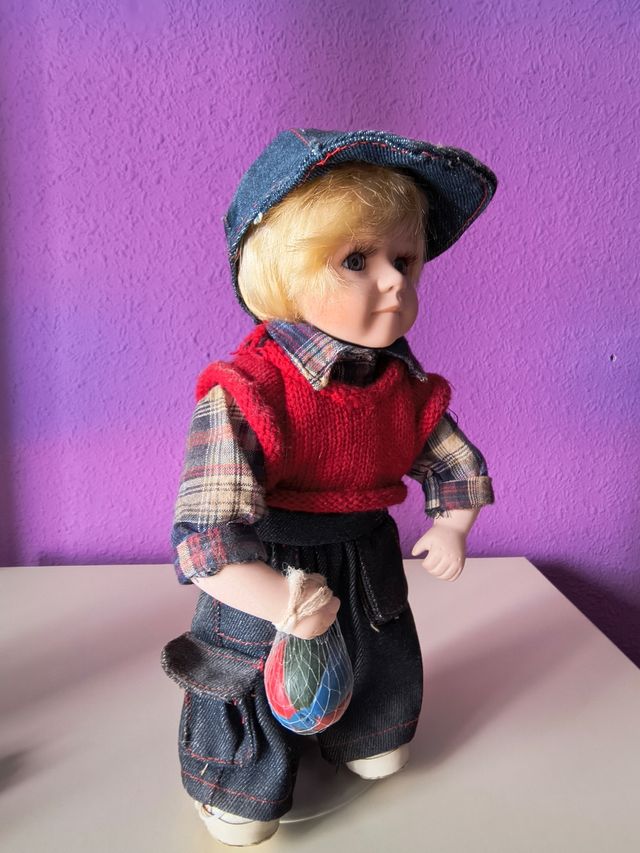 Muñecos porcelana niño y niña