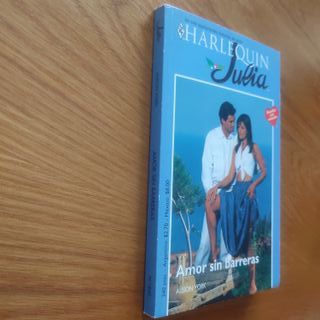Amor sin Barreras Harlequin Julia Novela romántica