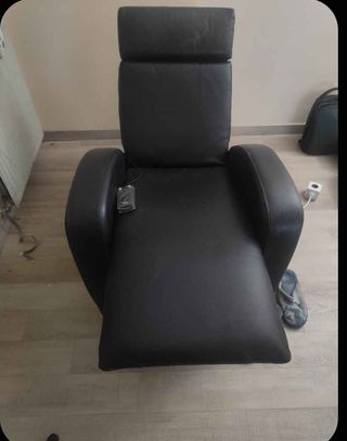 Sillón Masaje Reclinable Negro función calor leer