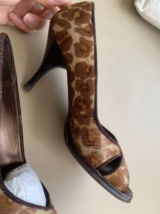 Gloria Ortiz - Zapatos tacón leopardo 38