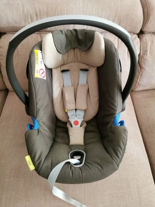 Silla de coche recién nacidos GB Idan
