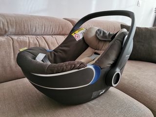Silla de coche recién nacidos GB Idan
