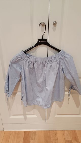 Blusa XS - Escote barco, abertura trasera