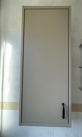 Armario baño Havbäck de Ikea en color beige